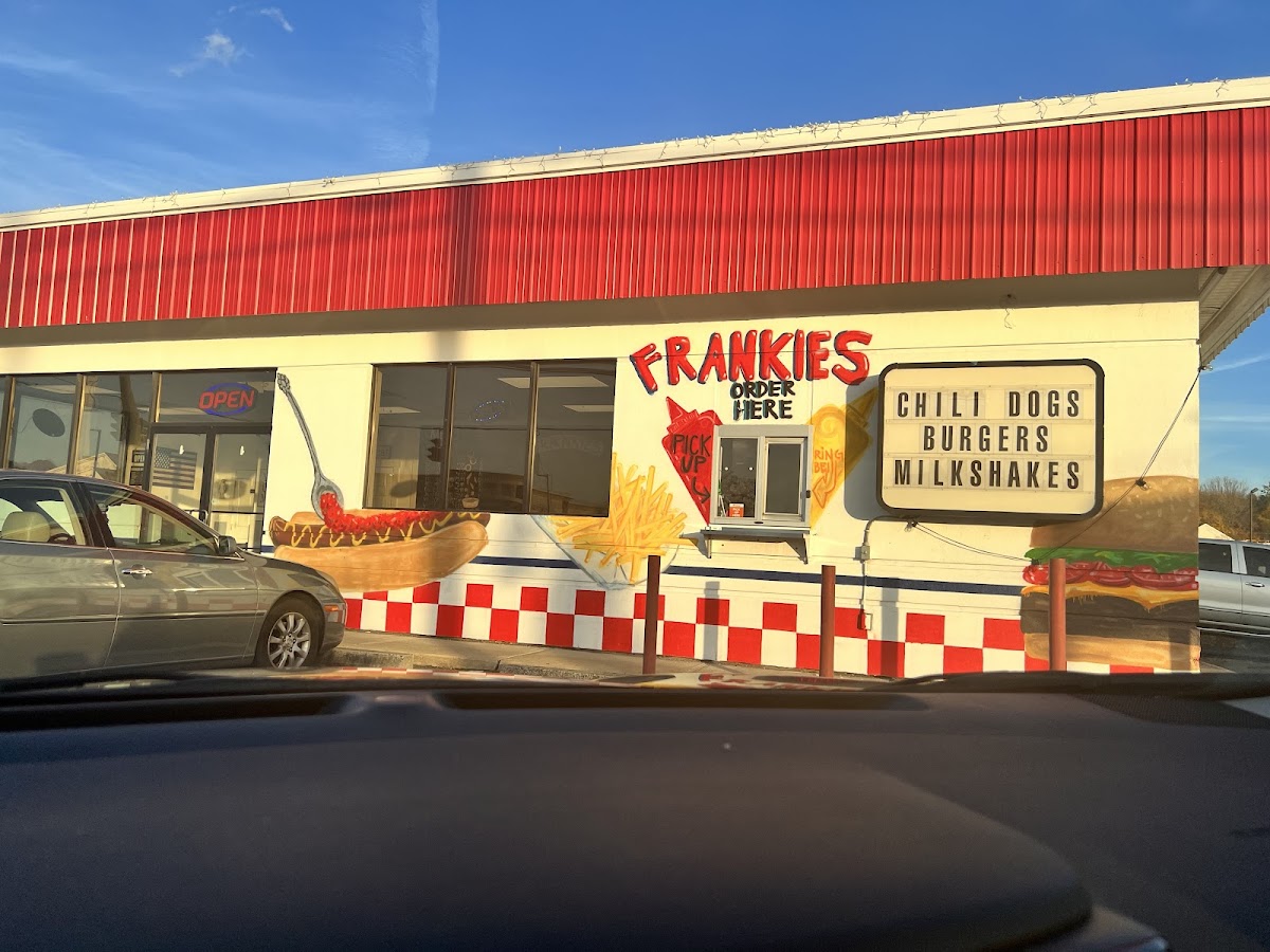Frankies Wallingford